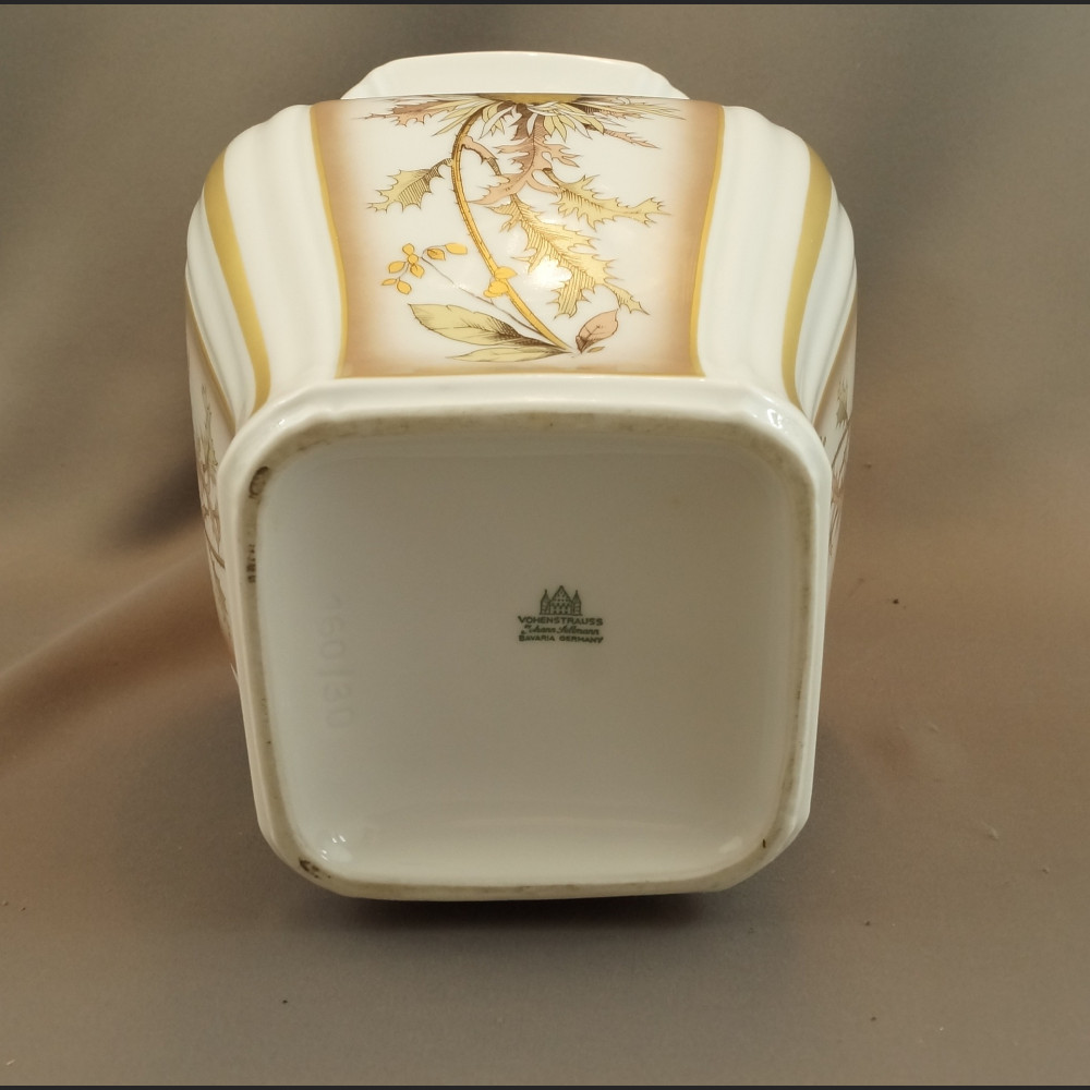 Wazon na duży bukiet kwiatów 