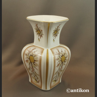 Wazon na duży bukiet kwiatów 