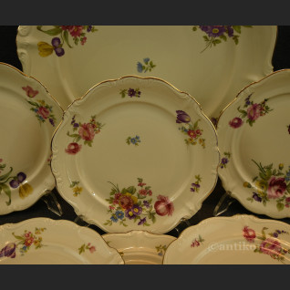 Porcelana Rosenthal komplet talerzy z paterą 