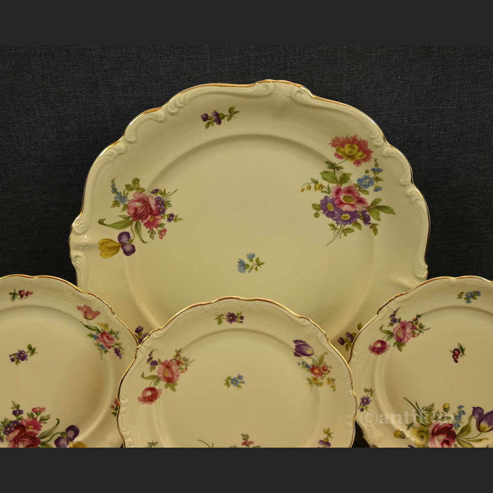 Porcelana Rosenthal komplet talerzy z paterą 