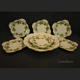 Talerze do serwowania ciasta z paterą 