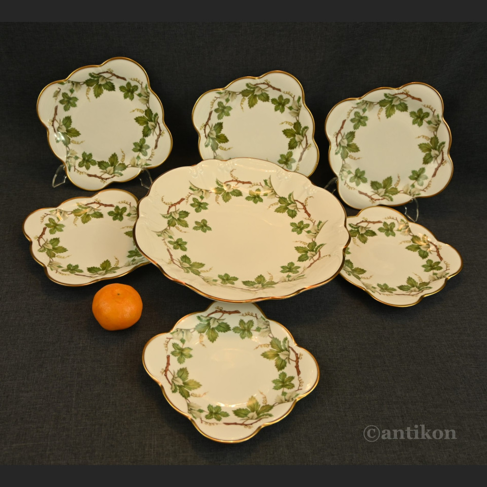 Talerze do serwowania ciasta z paterą 