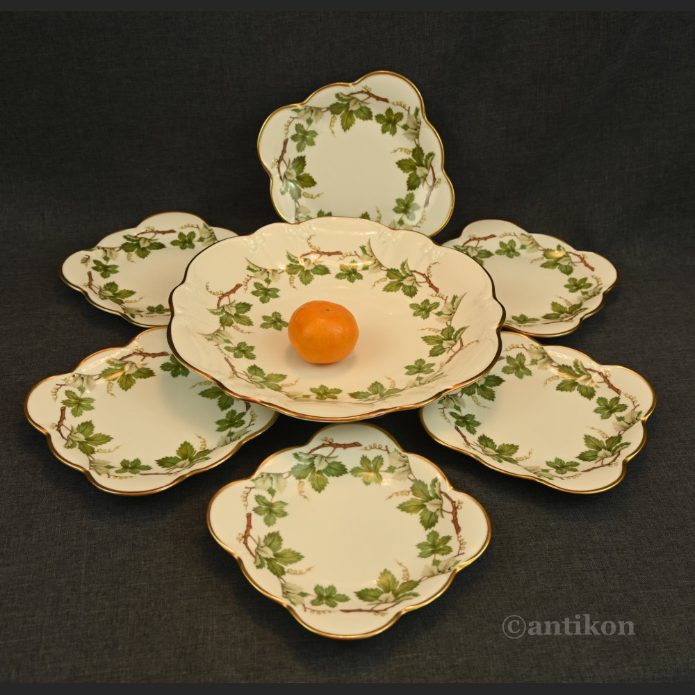 Talerze do serwowania ciasta z paterą 