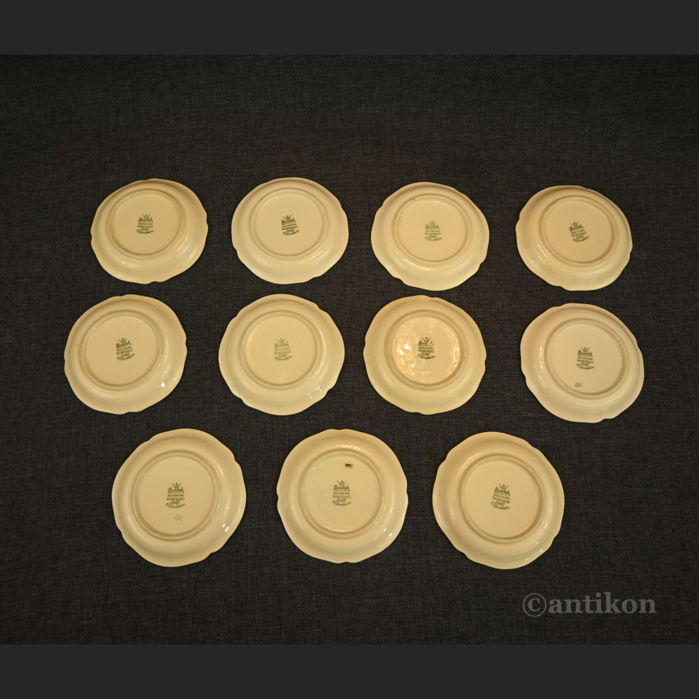 Skapki do herbaty porcelanowy zestaw talerzyków 