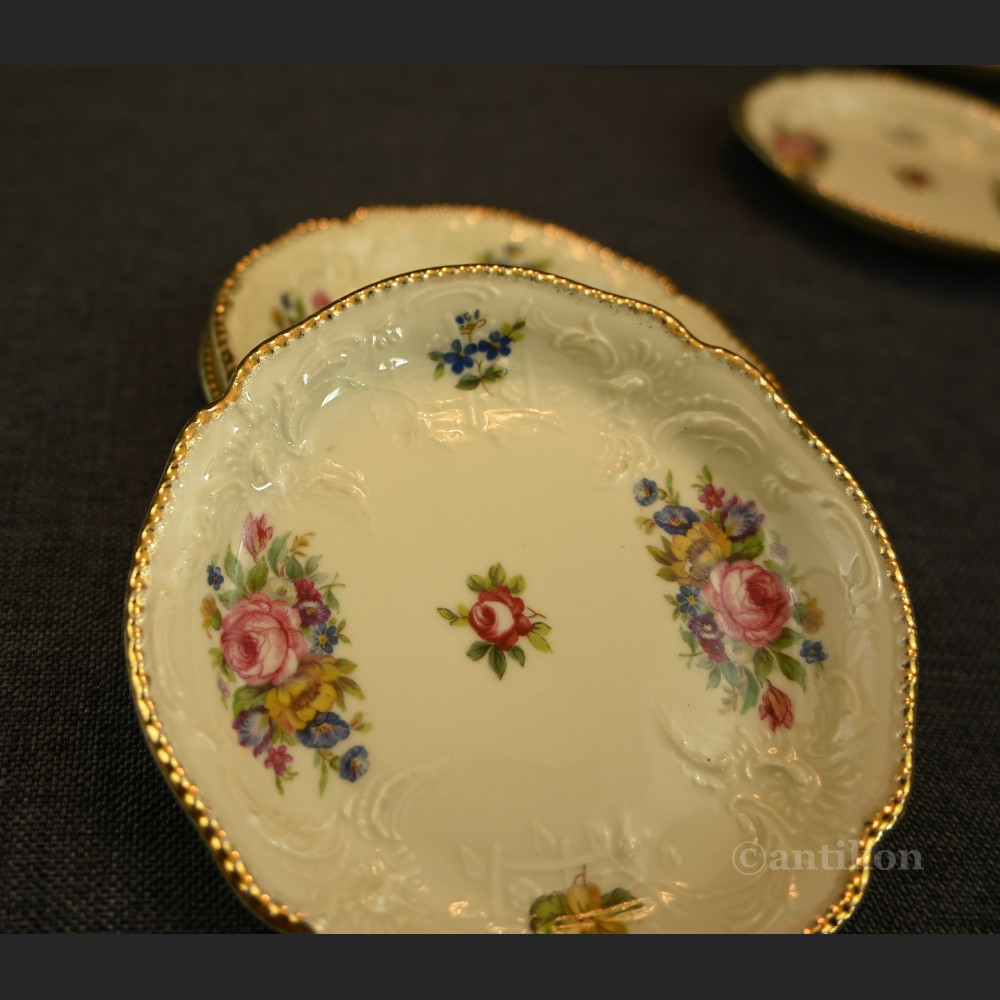 Skapki do herbaty porcelanowy zestaw talerzyków 