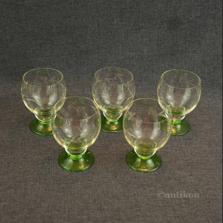 Stare kieliszki do brandy zielone 