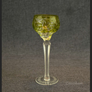 Kieliszek do likieru Cherry zielony