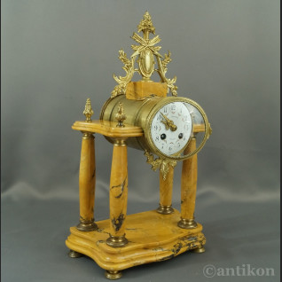 Zegar kominkowy marmur z wazami 