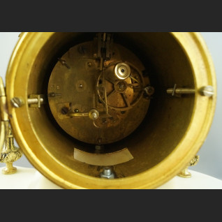 Zegar kominkowy z wahadłem biały Zegar kominkowy z wahadłem biały