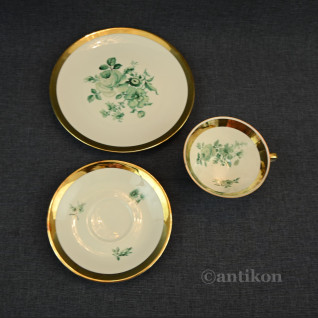 Przedwojenna filiżanka trio 