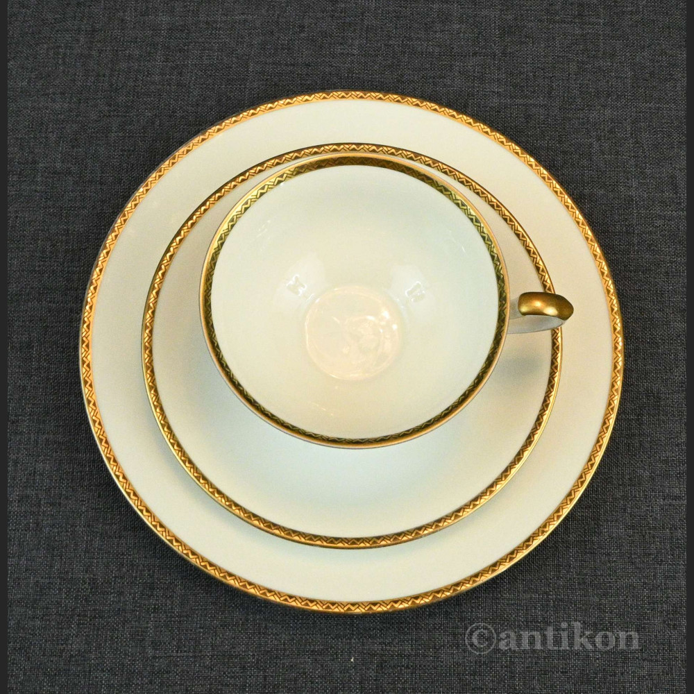 Biała filiżanka trio Eschenbach Biała filiżanka trio Eschenbach