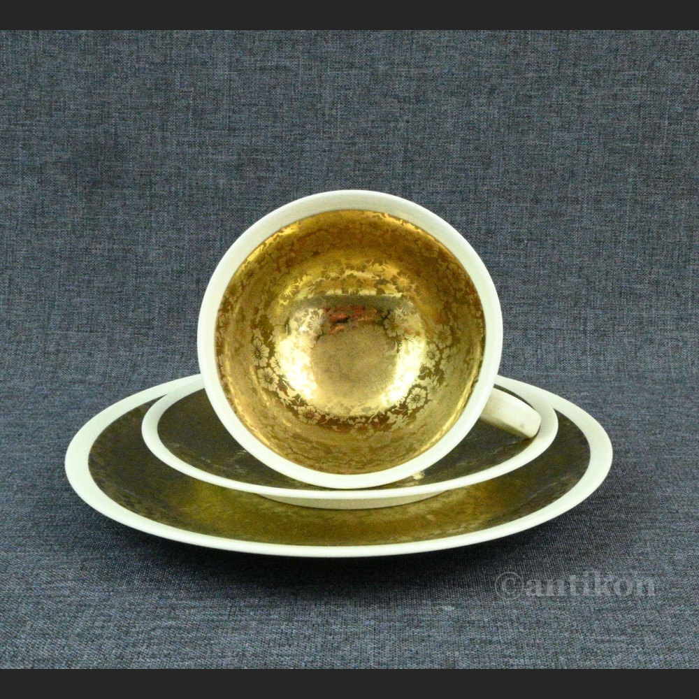 Złota filiżanka kolekcjonerska 