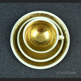 Złota filiżanka kolekcjonerska 