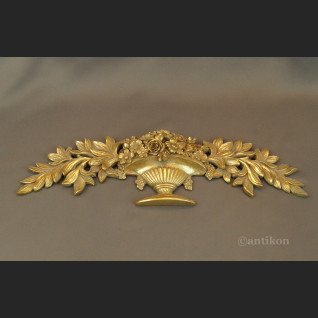 Zwieńczenie barokowe kosz obfitości dekoracja 