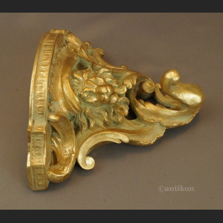 Półka konsolka w barokowym stylu z głową lwa  Półka konsolka w barokowym stylu z głową lwa