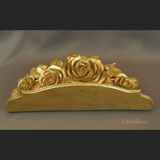 Barokowa półka z różami złota Barokowa półka z różami złota