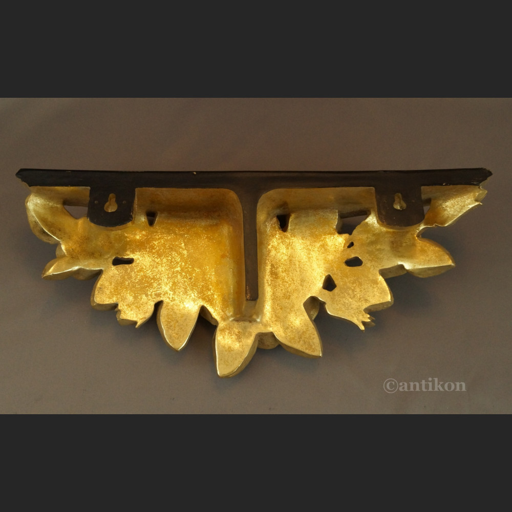 Barokowa półka z różami złota Barokowa półka z różami złota