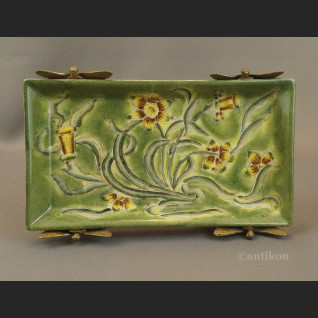 Secesyjna patera z żonkilami Secesyjna patera z żonkilami