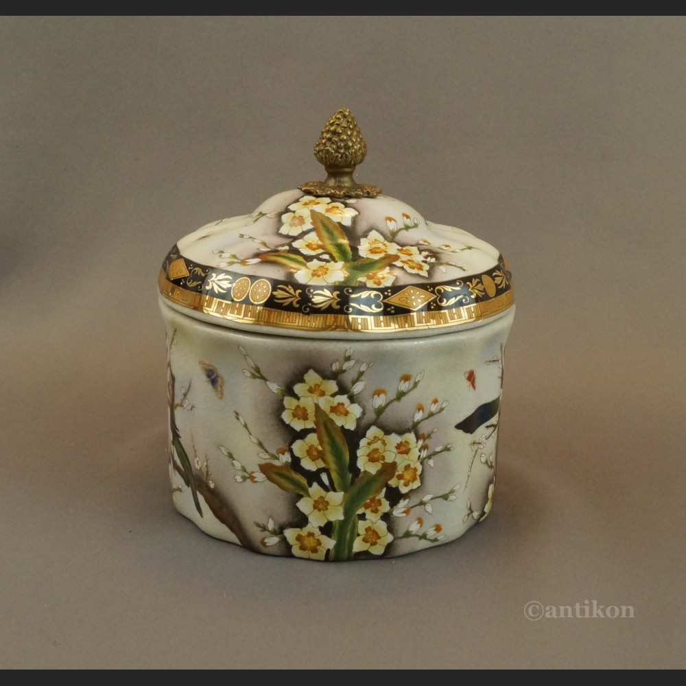 Szkatułka jaskółki duża na prezent 