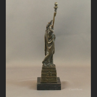 Rzeźba z brązu Statua Wolności figurka z brązu 