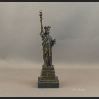Rzeźba z brązu Statua Wolności figurka z brązu 