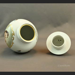 Wazon z Madonną Rosenthal ręcznie malowany Wazon z Madonną Rosenthal ręcznie malowany