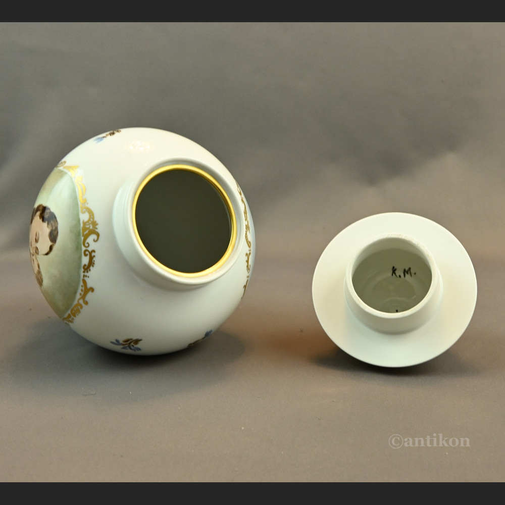 Wazon z Madonną Rosenthal ręcznie malowany Wazon z Madonną Rosenthal ręcznie malowany