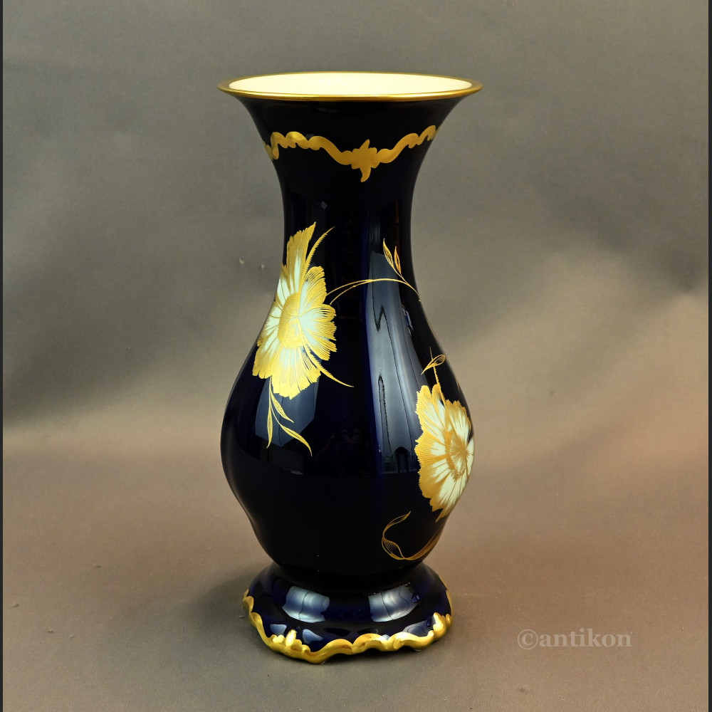 Wazon Rosenthal Pompadour granatowy 