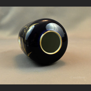 Wazon Rosenthal granatowy z kwiatami 