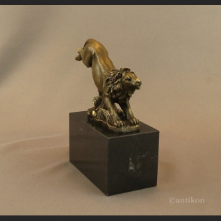 Figurka lew z brązu  Figurka lew z brązu