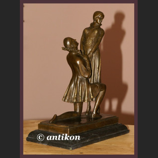 FRANCUSKA RZEŹBA Z BRĄZU ZARĘCZYNY