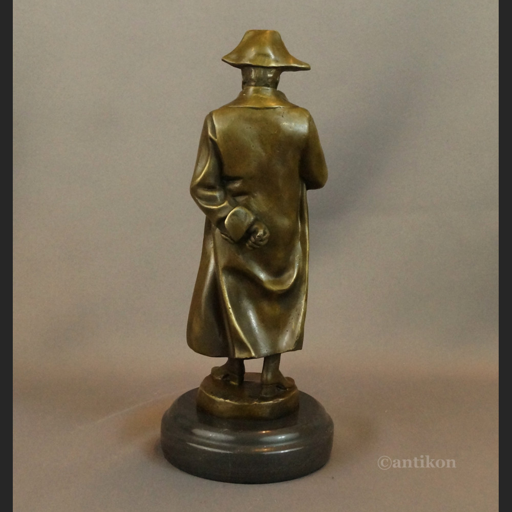 Rzeźba Napoleon figurka z brązu 