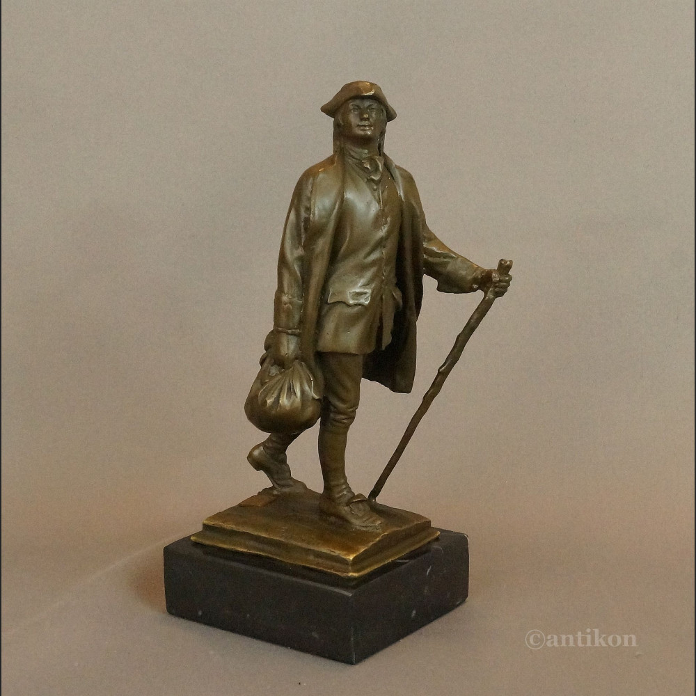 Rzeźba Wędrowiec figurka z brązu podróżnik Rzeźba Wędrowiec figurka z brązu podróżnik