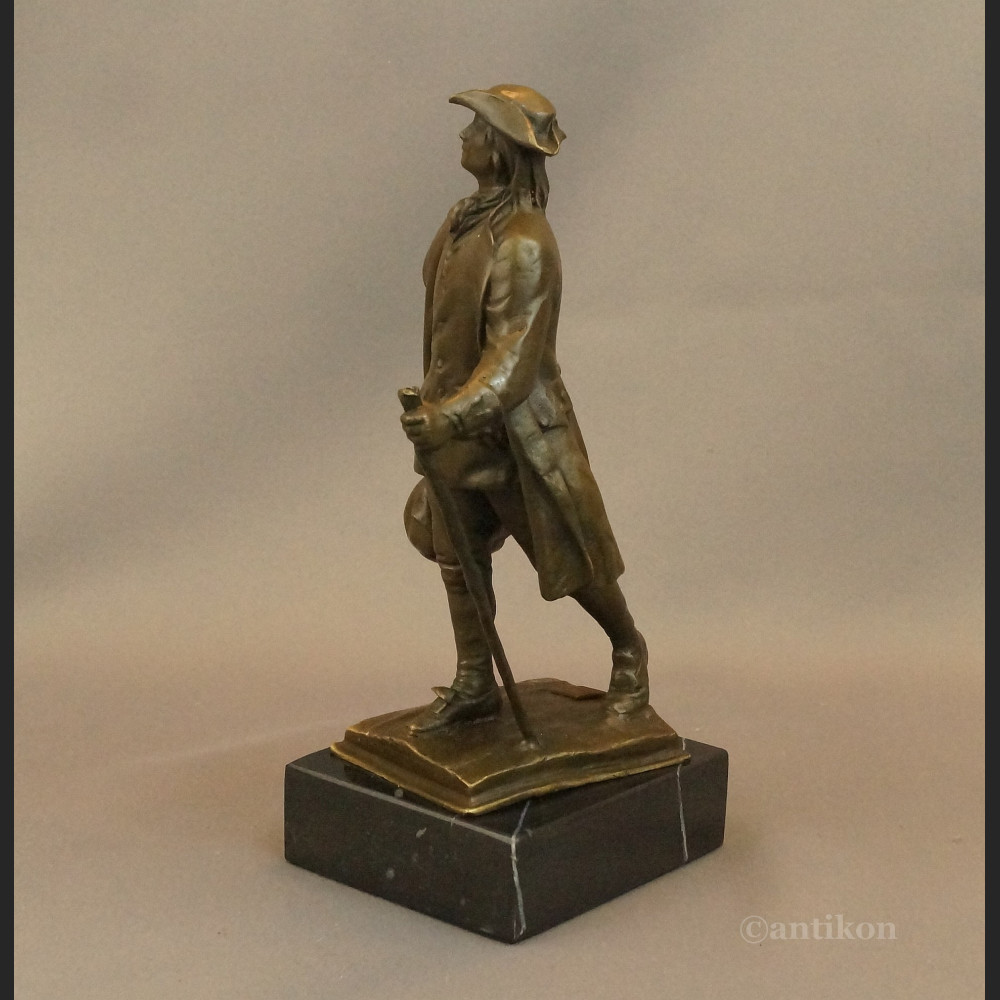 Rzeźba Wędrowiec figurka z brązu podróżnik Rzeźba Wędrowiec figurka z brązu podróżnik