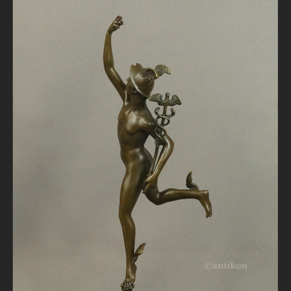 Hermes figurka na prezent z brązu  Hermes figurka na prezent z brązu
