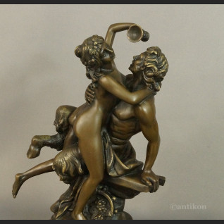 Faun i nimfa rzeźba do salonu  Faun i nimfa rzeźba do salonu