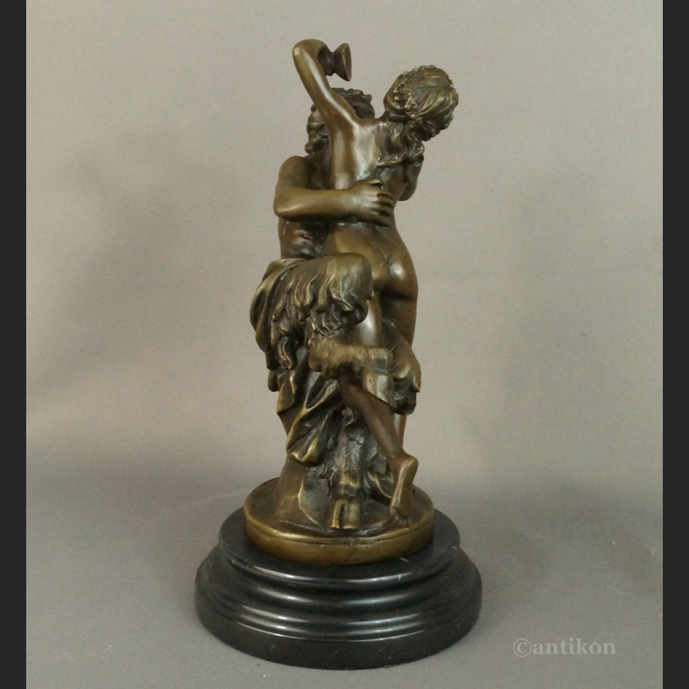 Faun i nimfa rzeźba do salonu  Faun i nimfa rzeźba do salonu