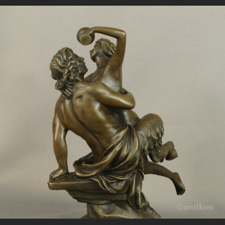 Faun i nimfa rzeźba do salonu  Faun i nimfa rzeźba do salonu