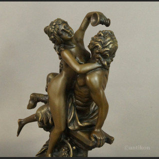 Faun i nimfa rzeźba do salonu  Faun i nimfa rzeźba do salonu