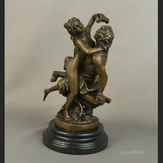 Faun i nimfa rzeźba do salonu  Faun i nimfa rzeźba do salonu