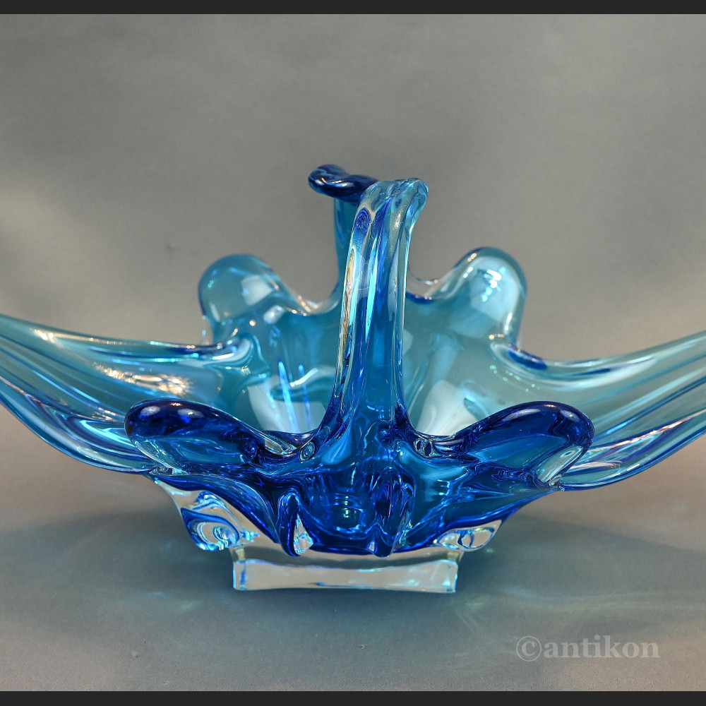 Patera Murano błękitna misa z językami Patera Murano błękitna misa z językami