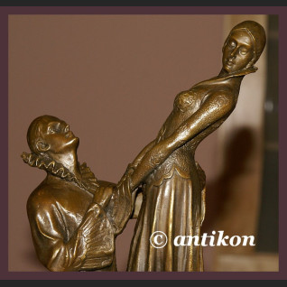 FRANCUSKA RZEŹBA Z BRĄZU ZARĘCZYNY