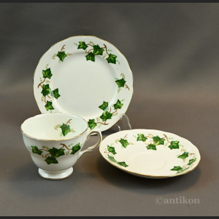 Angielska porcelana serwis do herbaty z paterą Angielska porcelana serwis do herbaty z paterą