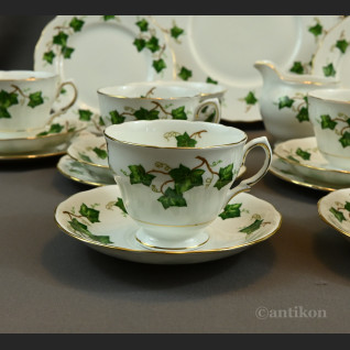 Angielska porcelana serwis do herbaty z paterą Angielska porcelana serwis do herbaty z paterą