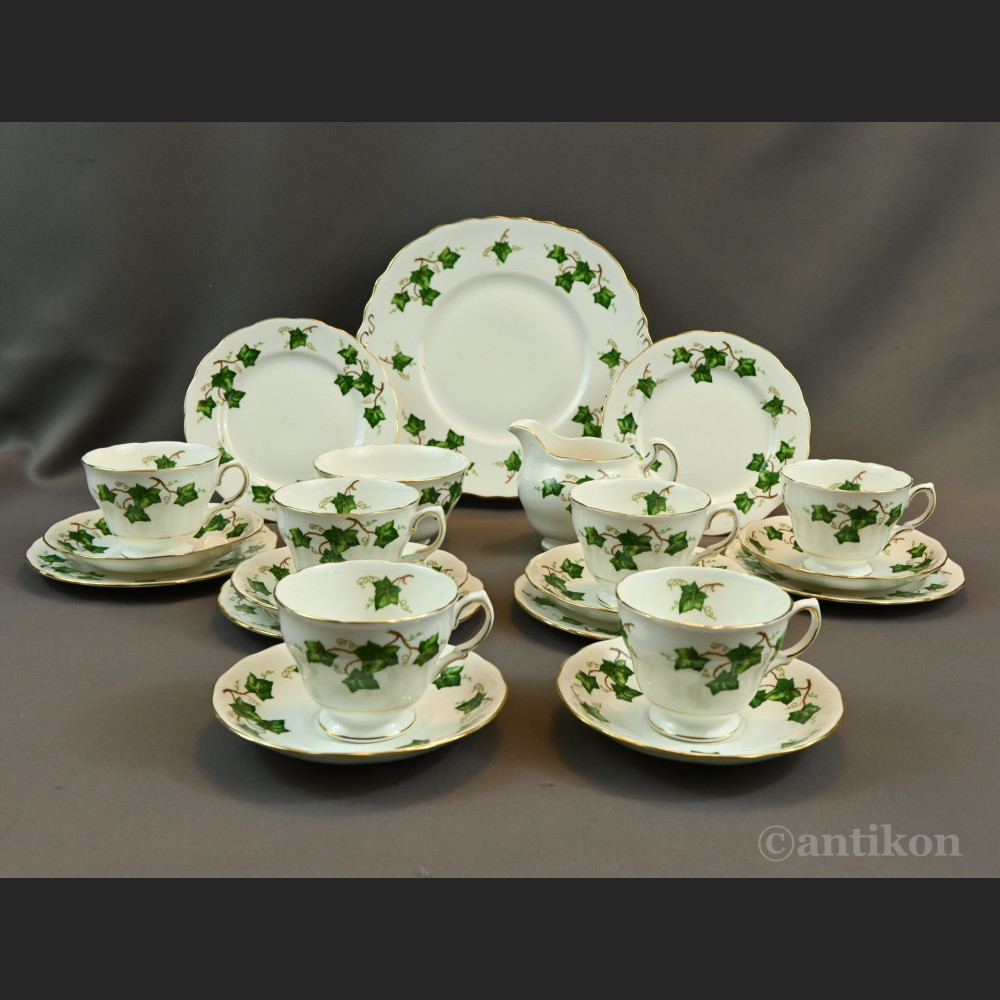 Angielska porcelana serwis do herbaty z paterą Angielska porcelana serwis do herbaty z paterą