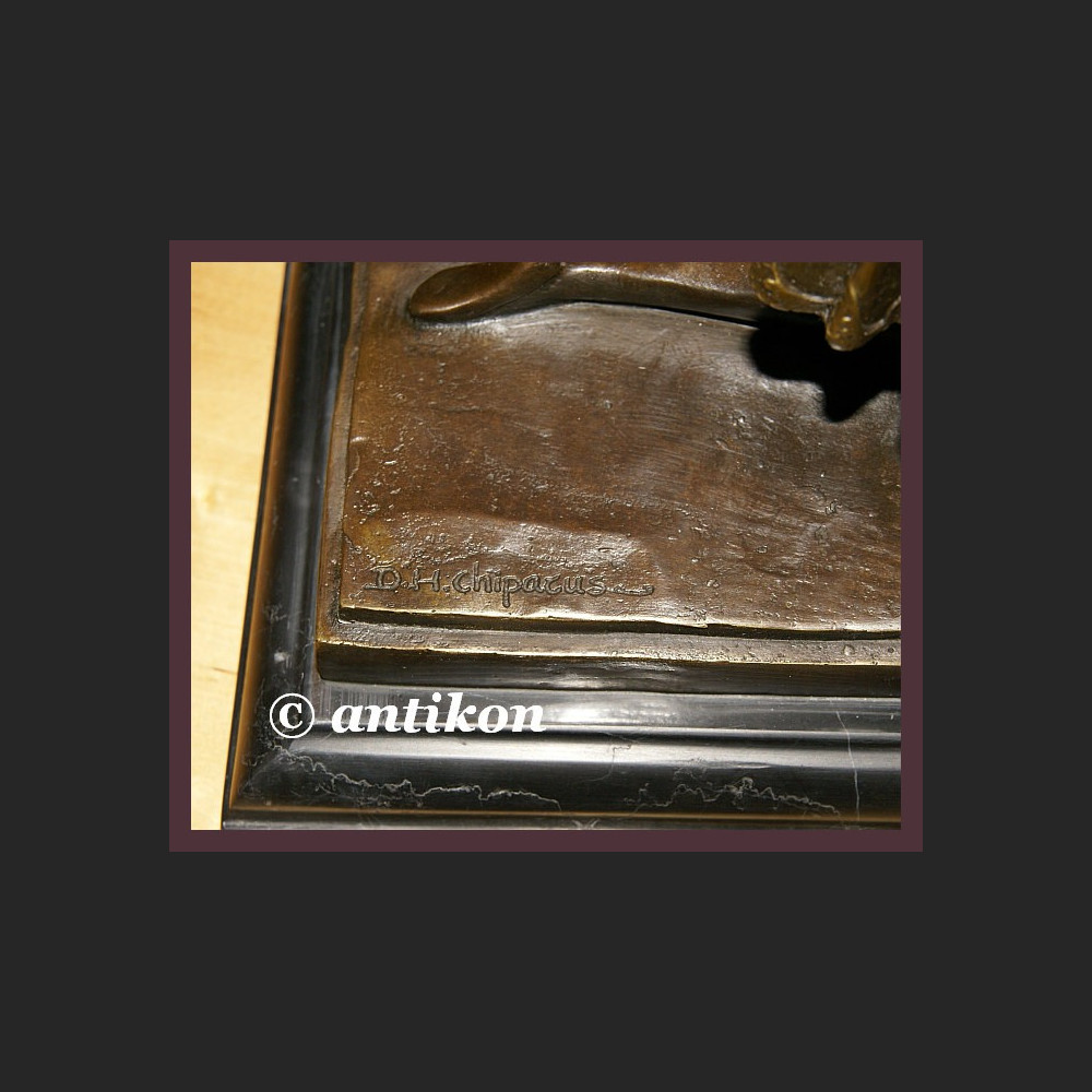 FRANCUSKA RZEŹBA Z BRĄZU ZARĘCZYNY