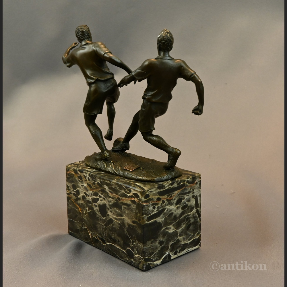 Piłkarze figurka z brązu na prezent Piłkarze figurka z brązu na prezent