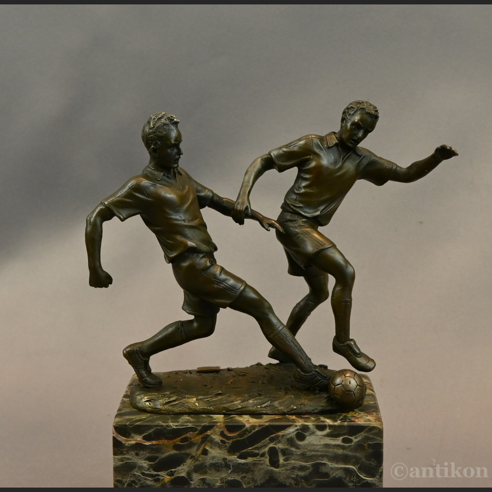 Piłkarze figurka z brązu na prezent Piłkarze figurka z brązu na prezent