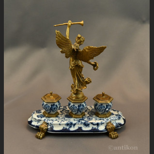 Kałamarz porcelanowy z Wiktorią prezent Kałamarz porcelanowy z Wiktorią prezent