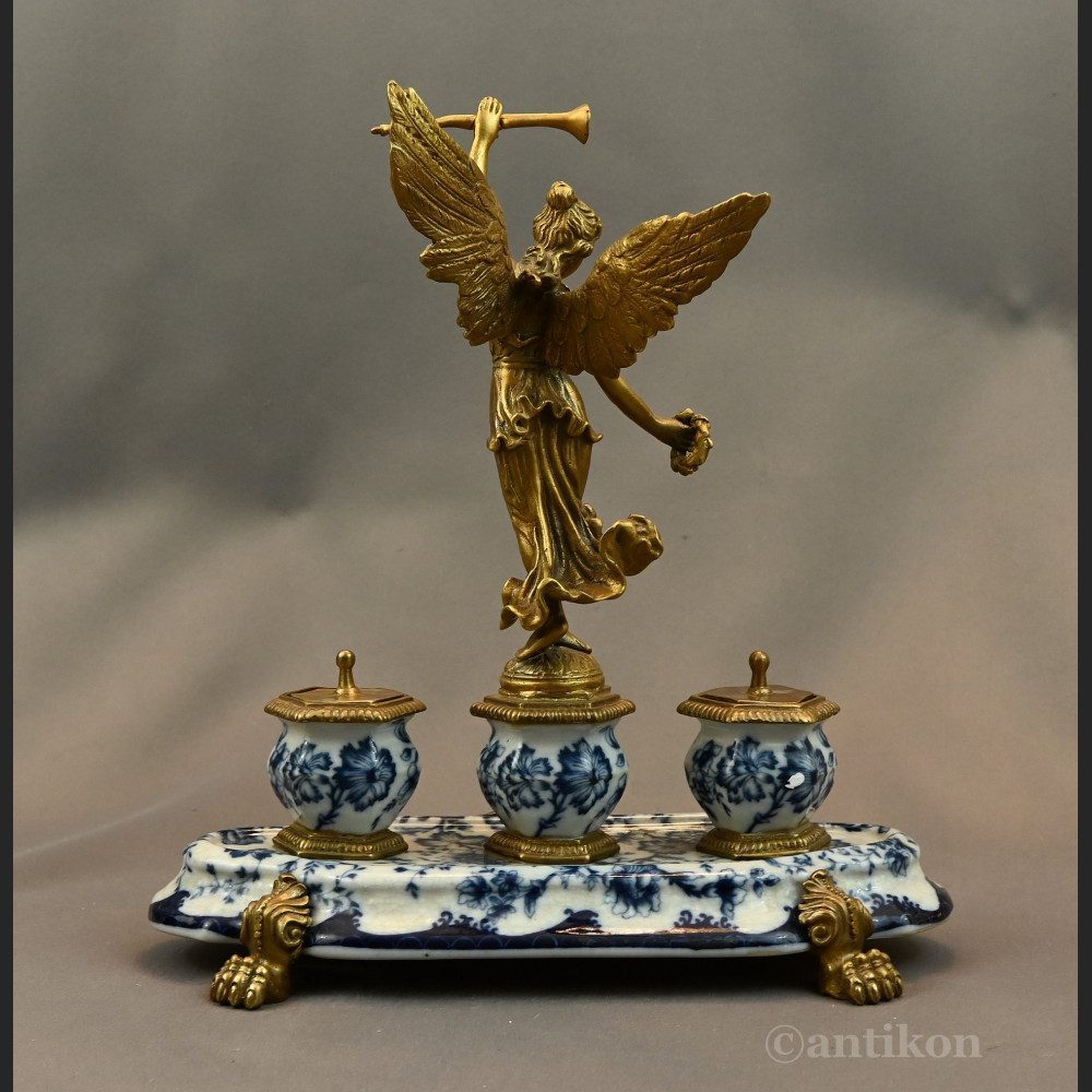 Kałamarz porcelanowy z Wiktorią prezent Kałamarz porcelanowy z Wiktorią prezent